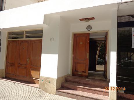Nueva Córdoba – Casa de 3 dormitorios c/patio y garage en Rondeau 622